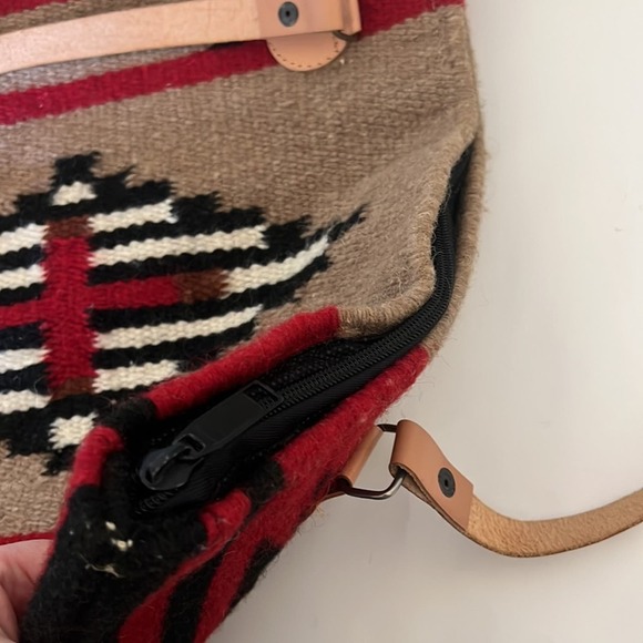 El Paso Saddle Blanket Woven Wool Shoulder Bag Native AmericanInspired Tote - Picture 5 of 7